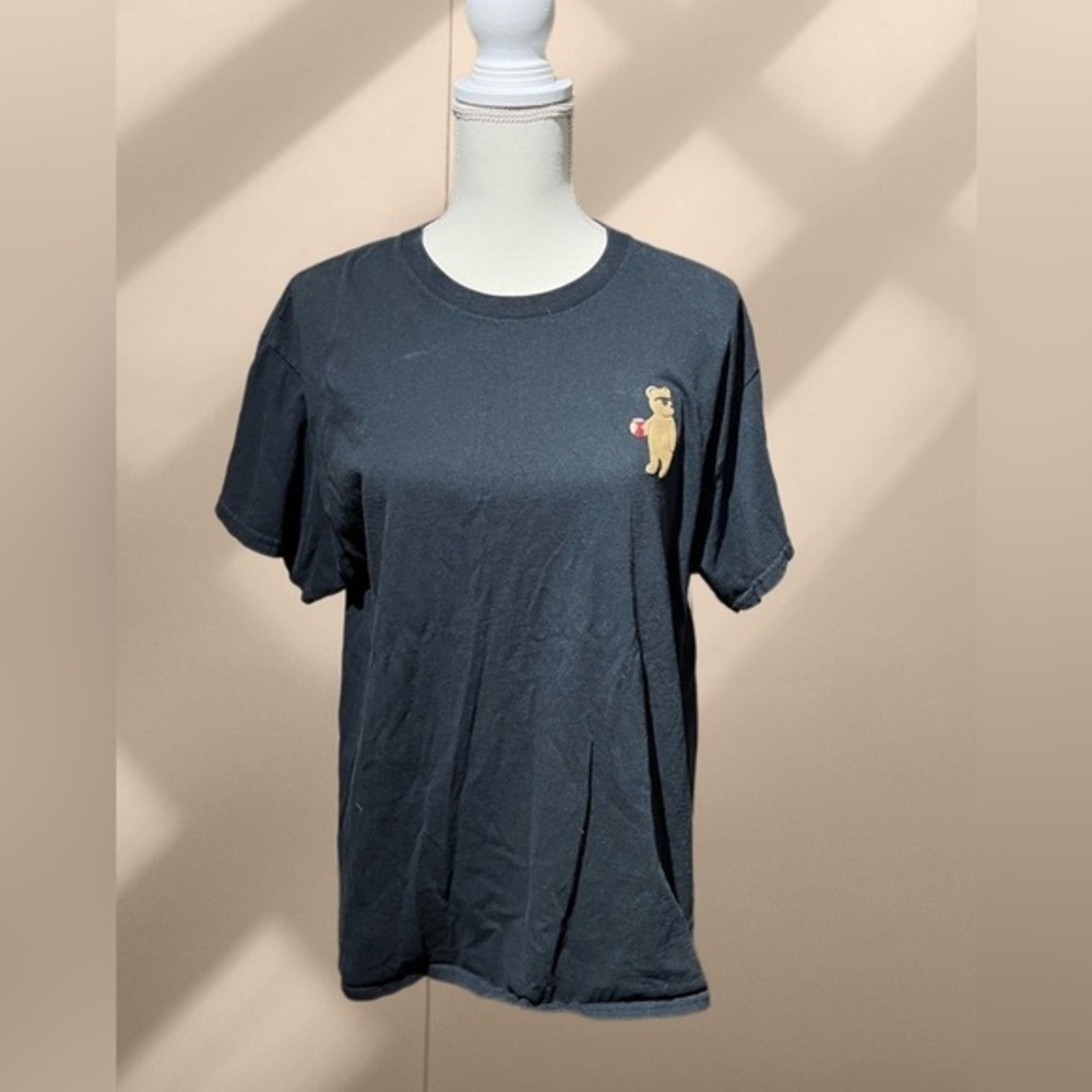 RIOT SOCIETY Dark Gray Bear with Red Solo Cup Graphic Tee Size L